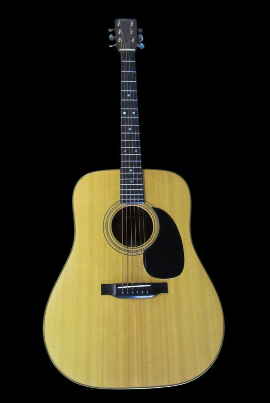 1970s Aria D40 MIJ in original MIJ case.