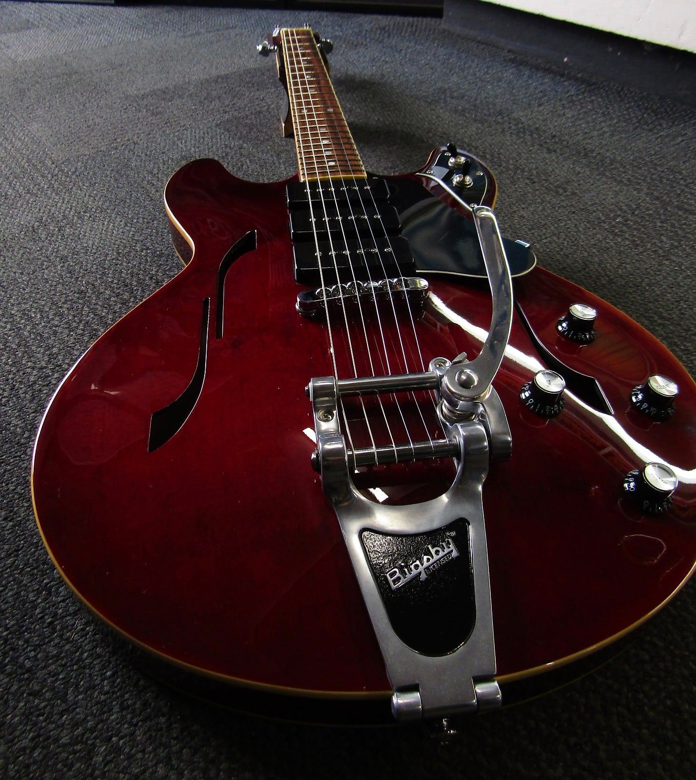 Yamaha SA503TVL 2012 Burgundy
