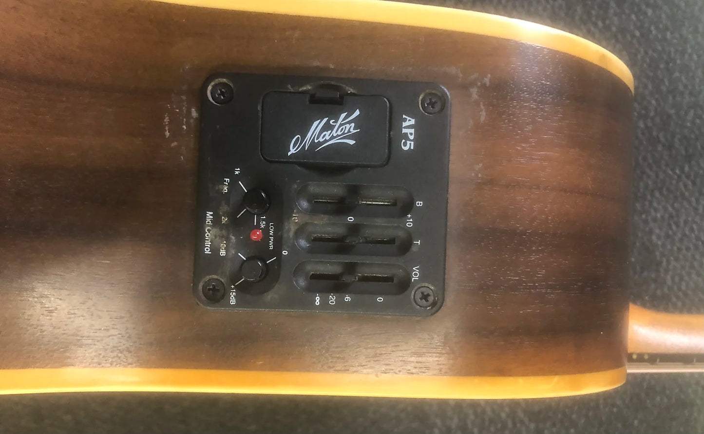 Maton EM325C 2000 - Natural