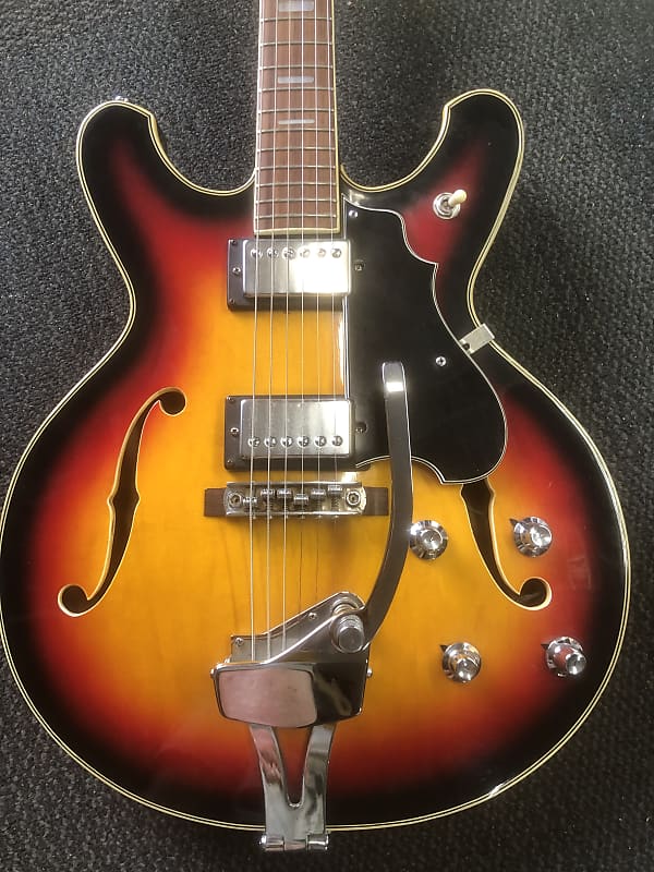 Esquire Hollowbody Univox 1960s - Sunburst